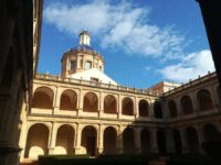 Visitamos la Biblioteca Valenciana y acudimos al teatro Flumen.